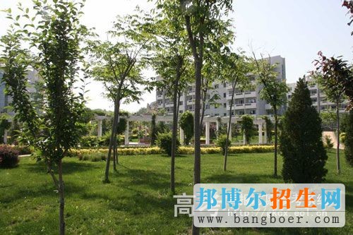 青島酒店管理職業(yè)技術(shù)學(xué)院請(qǐng)輸入圖片名稱8256