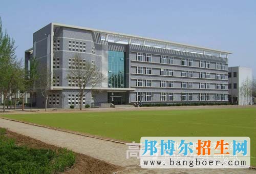 山東輕工職業(yè)學院第二教學樓8076