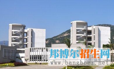 福建對(duì)外經(jīng)濟(jì)貿(mào)易職業(yè)技術(shù)學(xué)院校園一角5883