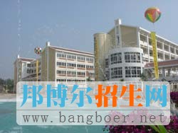 漳州衛(wèi)生職業(yè)學院校園一角5826
