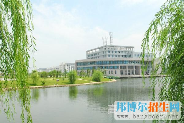安慶職業(yè)技術(shù)學(xué)院楊柳依依5062