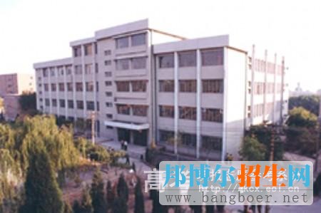 山西煤炭職業(yè)技術(shù)學(xué)院校園一角3054