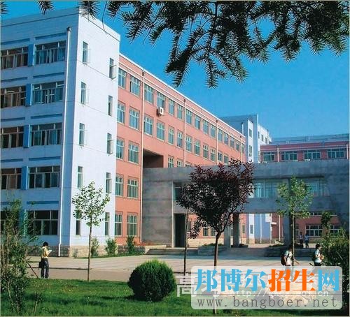 沈陽農(nóng)業(yè)大學校園一角4123
