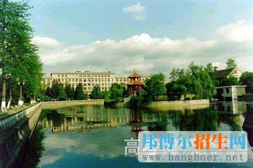 四川大學理科樓1917