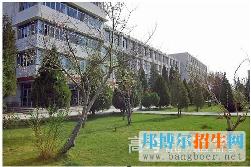寧夏民族職業(yè)技術(shù)學院校園一角5601