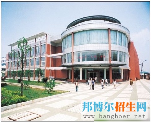 湖南工業(yè)大學(xué)校園一角11720