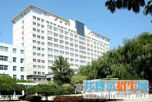 山西建筑職業(yè)技術學院校園一角2872