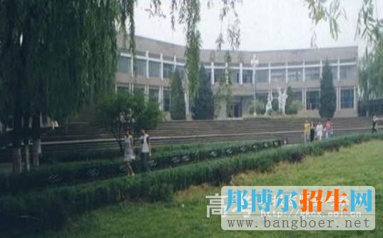 山西旅游職業(yè)學院校園一角2902