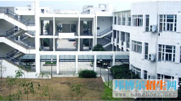 蘇州大學文正學院校園一角1763