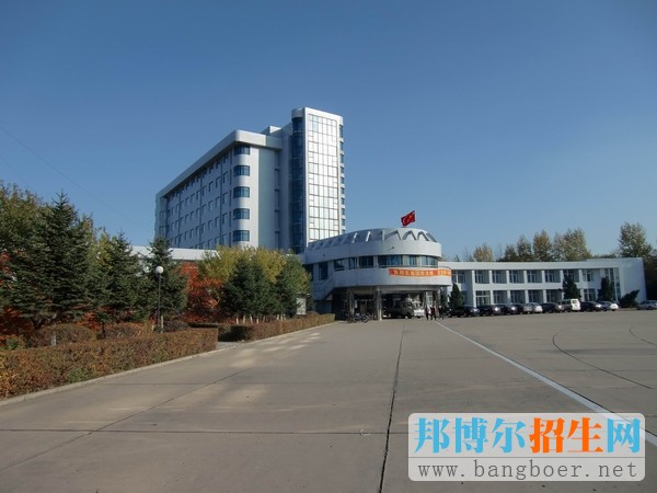 吉林大學(xué)藍(lán)天碧云我要飛翔4882