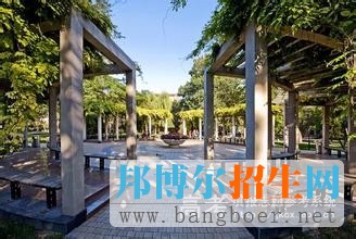 　石家莊經(jīng)濟學院