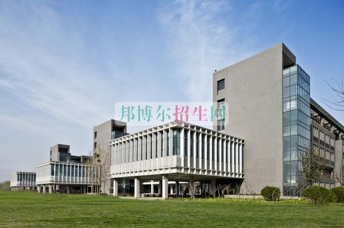 河南財(cái)政稅務(wù)高等專(zhuān)科學(xué)校是幾專(zhuān)