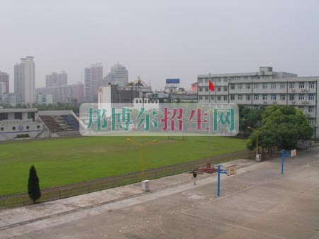 上海交通職業(yè)技術學院招生辦聯系電話