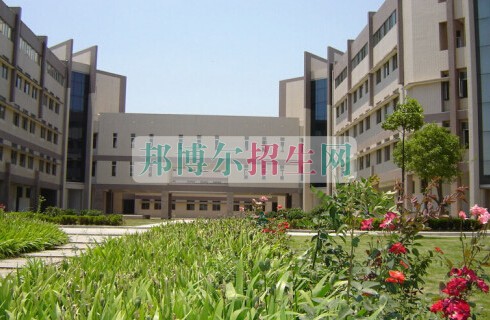 安徽醫(yī)學(xué)高等專(zhuān)科學(xué)校