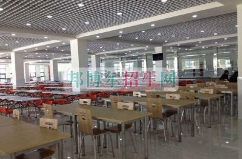 濮陽市衛(wèi)生學(xué)校2021年報(bào)名條件、招生要求
