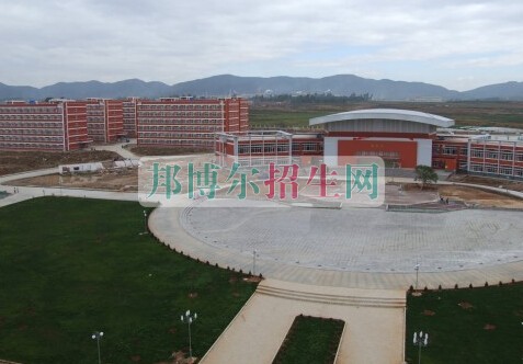 曲靖醫(yī)學(xué)高等?？茖W(xué)校