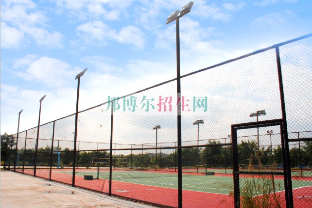 廣州華商職業(yè)學院網站網址