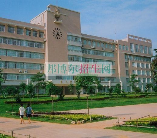 廣西職業(yè)技術(shù)學院網(wǎng)站網(wǎng)址