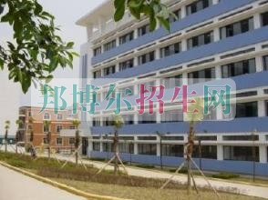 自貢市旅游職業(yè)高級中學2016年報名條件、招生對象