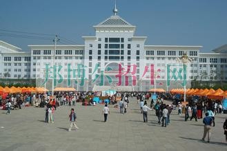 河北旅游職業(yè)學(xué)院招生辦聯(lián)系電話