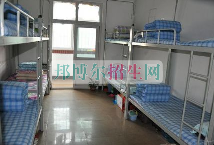 成都機械電子職業(yè)技術(shù)學(xué)校2021年宿舍條件