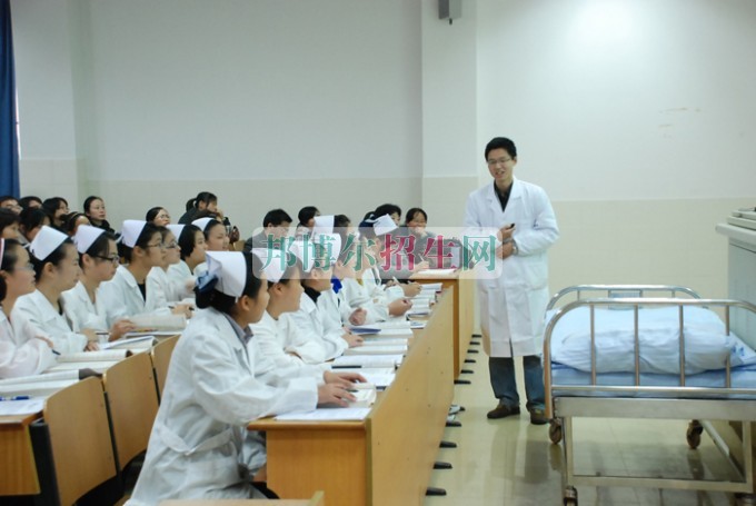 中?？谇会t(yī)學(xué)升本科
