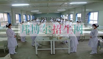 高中沒畢業(yè)可以學(xué)高級護(hù)理嗎