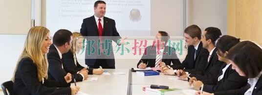 成都哪里有旅游管理學(xué)校
