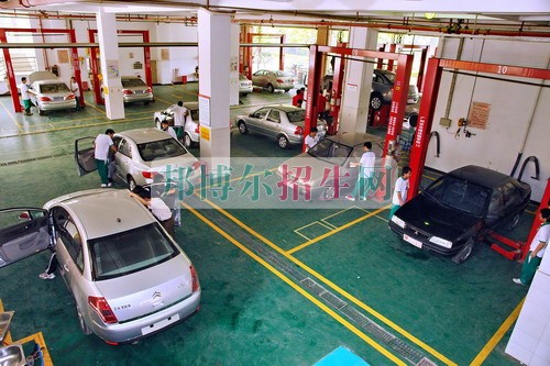 成都高中生讀汽車運(yùn)用與維修怎么樣