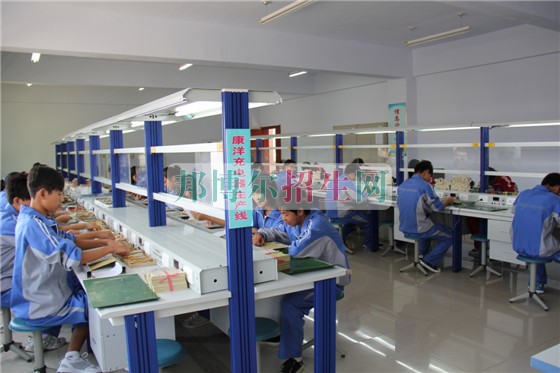 成都應用電子技術(shù)好就業(yè)嗎