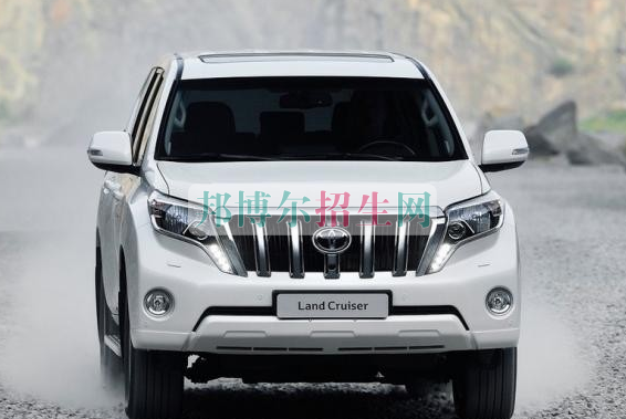 成都有什么好的汽車服務與營銷學校