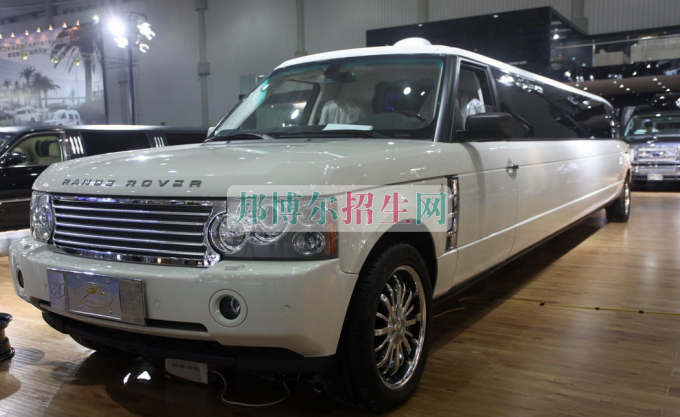 成都汽車服務(wù)與營銷學(xué)校哪個好