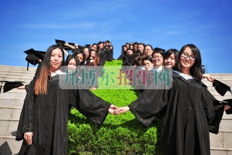 成都中醫(yī)學(xué)多少錢(qián)