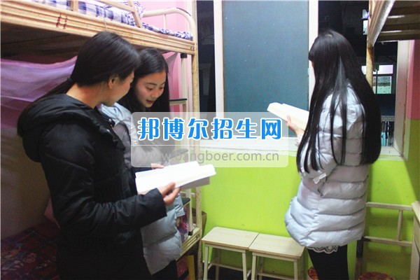 成都希望幼師學(xué)校是責(zé)任？更是一種愛(ài)！