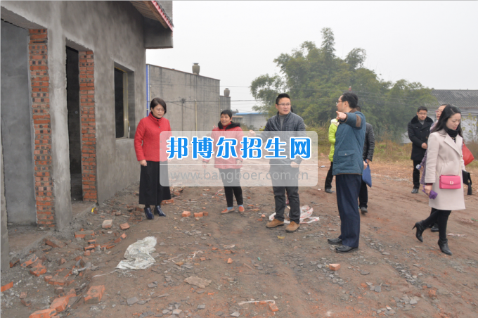 川南幼兒師范高等專科學(xué)校“走基層、送溫暖”活動