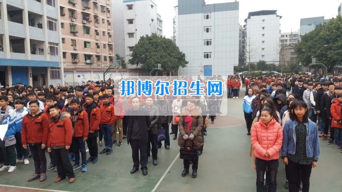 四川省南充中等專業(yè)學(xué)校舉行2017年春季開學(xué)典禮