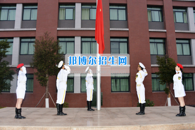 川南幼兒師范高等?？茖W(xué)校舉行新學(xué)期 “開(kāi)學(xué)第一課”活動(dòng)