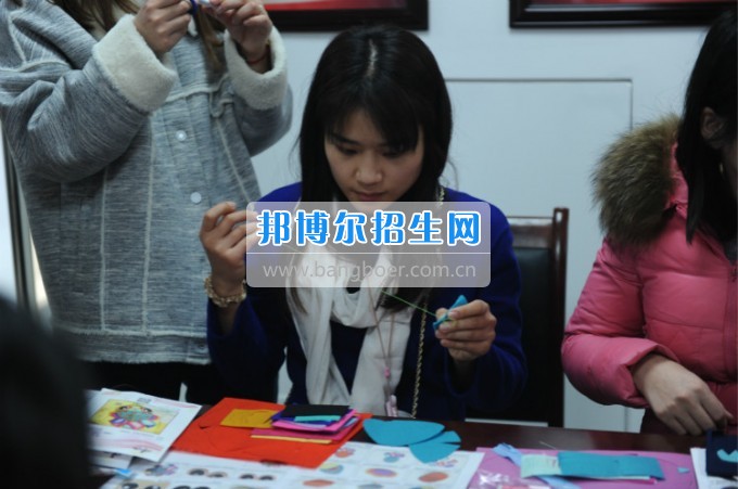 重慶公共運(yùn)輸職業(yè)學(xué)院開展“三八”國(guó)際婦女節(jié)活動(dòng)