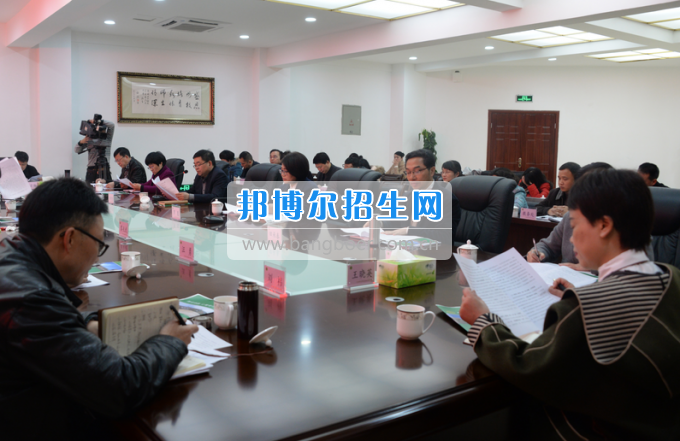 市委常委、宣傳部長潘梅到川南幼兒師范高等?？茖W(xué)校調(diào)研思想政治工作