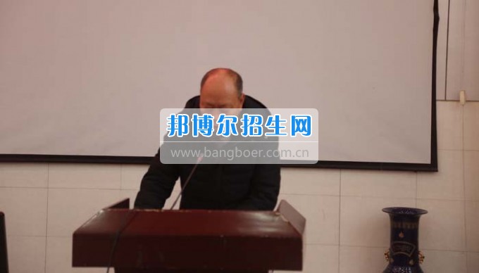 四川省古藺縣職業(yè)高級(jí)中學(xué)校集智匯力，全力推進(jìn)依法治校