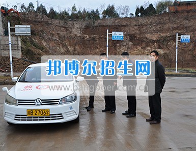 川汽院大事件四川汽車職業(yè)技術(shù)學院開展安全工作大檢查