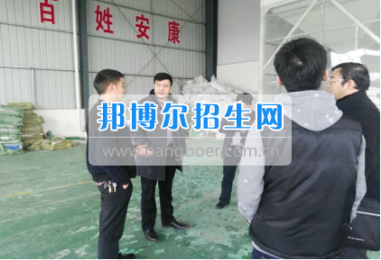 西秀區(qū)教師進修學校教師進修學校加強對接幫扶助推企業(yè)發(fā)展