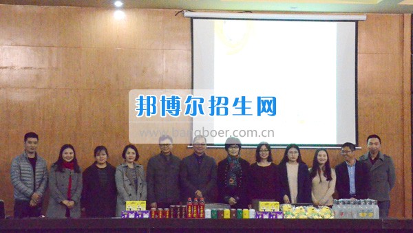第十五屆中國大學(xué)生廣告藝術(shù)節(jié)學(xué)院獎(jiǎng)春季賽成都信息工程學(xué)院銀杏酒店管理學(xué)院站順利落幕