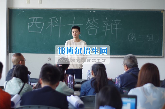 管理工程系2014級西南科技大學(xué) 畢業(yè)生論文答辯順利進(jìn)行