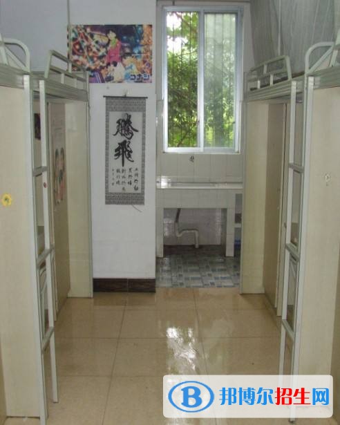 成都經(jīng)濟技術學校宿舍條件