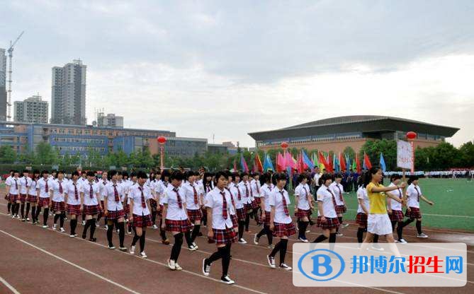 成都經(jīng)濟技術(shù)學校招生辦聯(lián)系電話