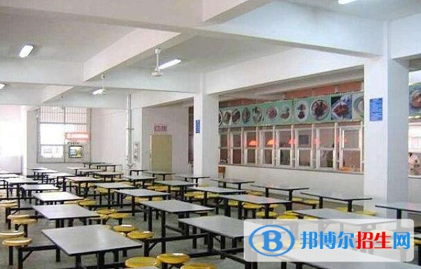 四川機電技術(shù)學校宿舍條件