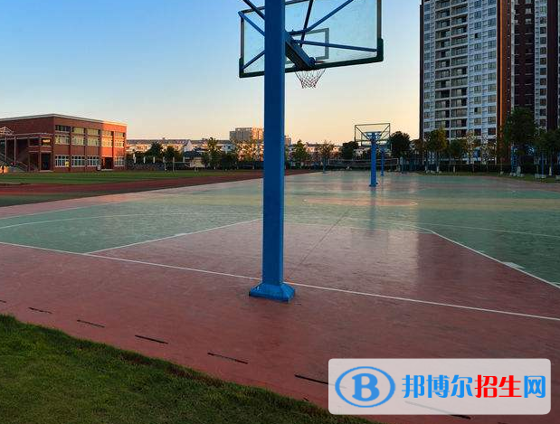 安陽衛(wèi)生學(xué)校網(wǎng)站網(wǎng)址