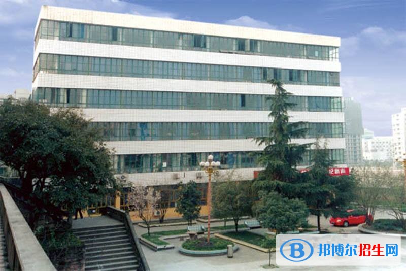 四川慧明中等專業(yè)學(xué)校2018年報(bào)名條件、招生對(duì)象