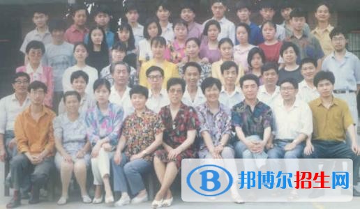 綿陽靈通電氣技工學(xué)校